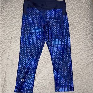 Blue patterned Under Armour Leggings (mid calf)